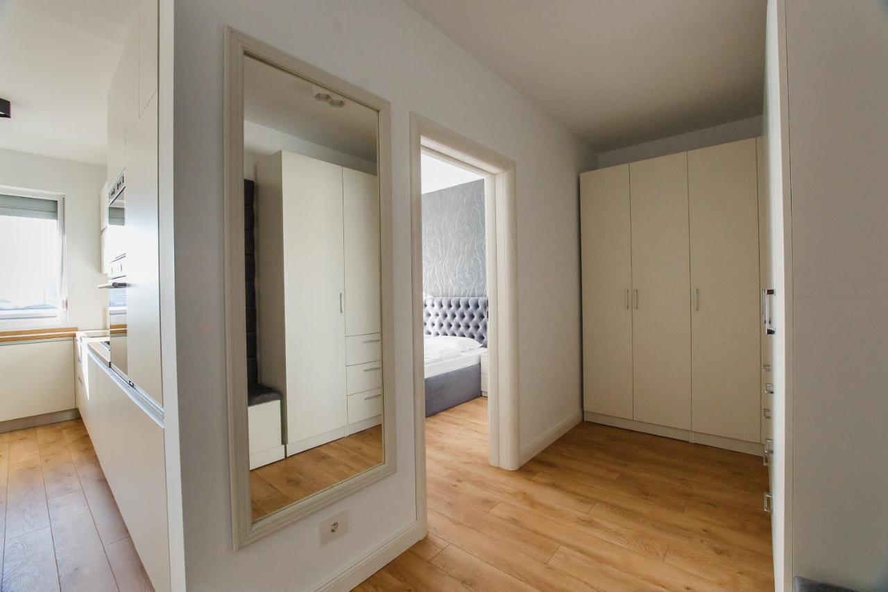 Fantastic Apartment At Prima Residence Oradea Exterior foto